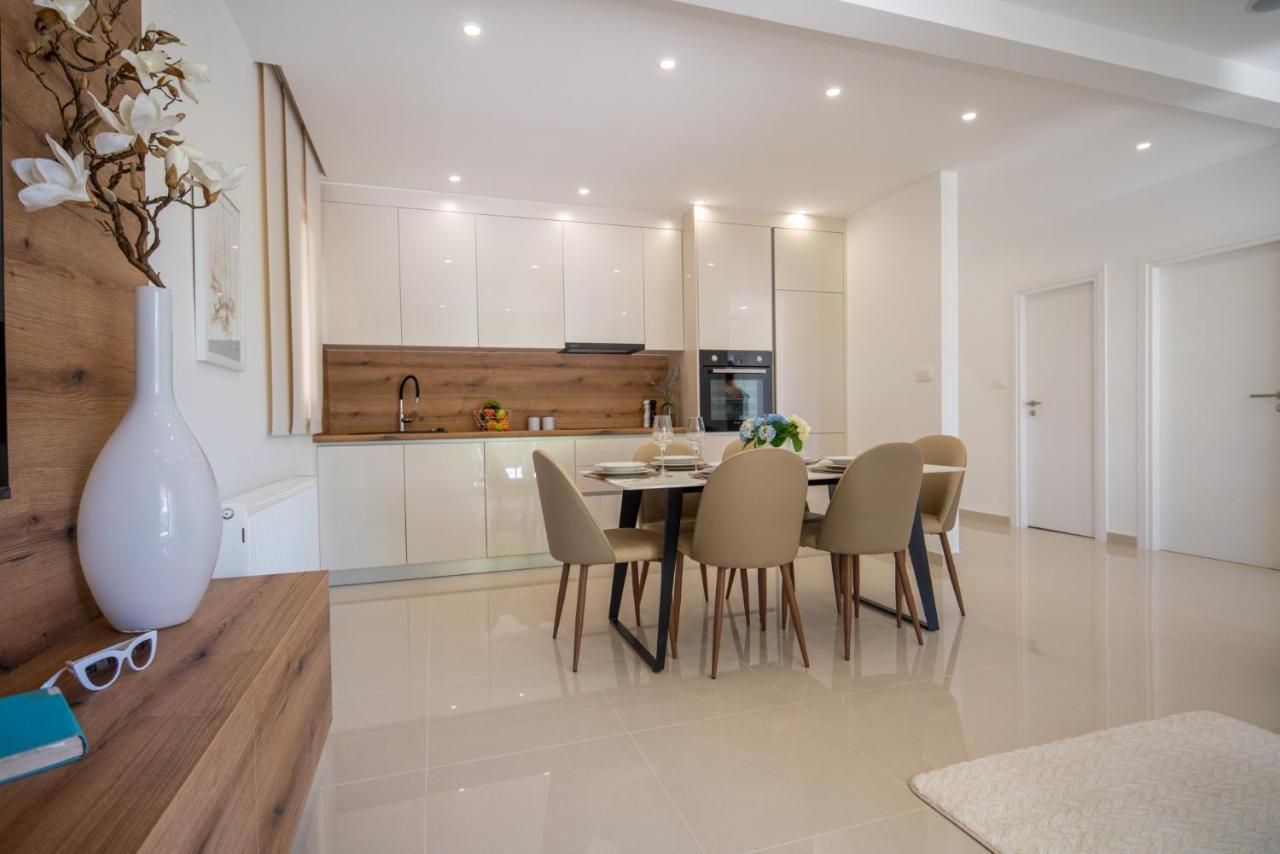 Garden Apartment Пакоштане Экстерьер фото
