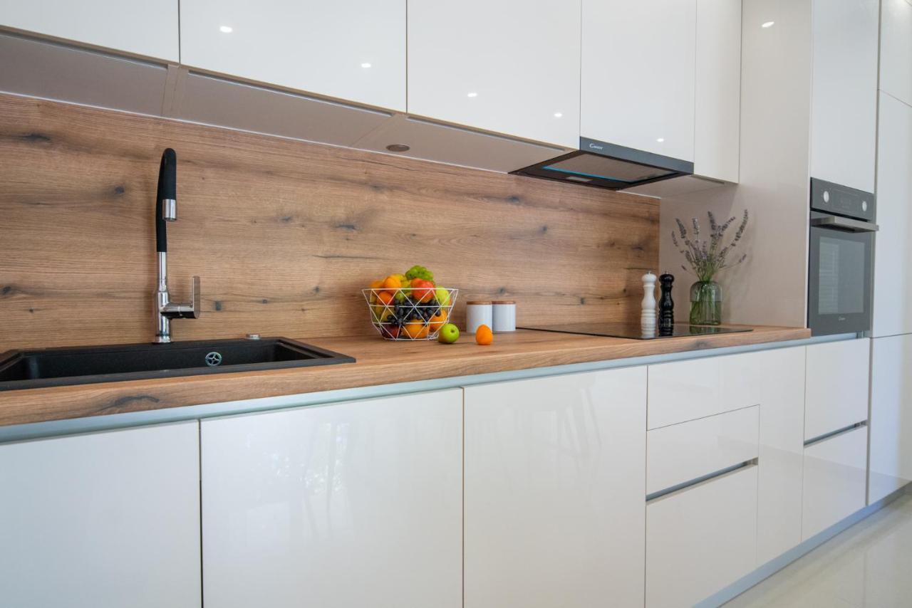 Garden Apartment Пакоштане Экстерьер фото