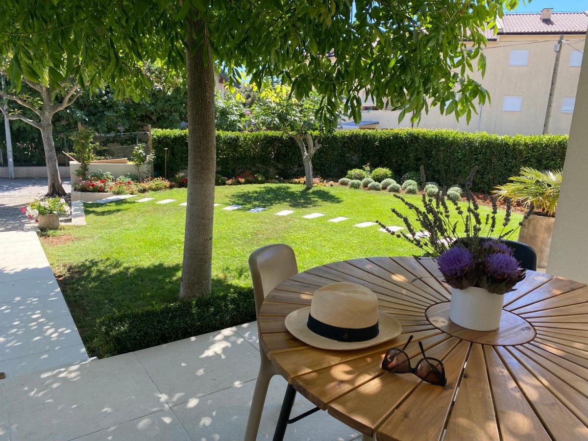 Garden Apartment Пакоштане Экстерьер фото